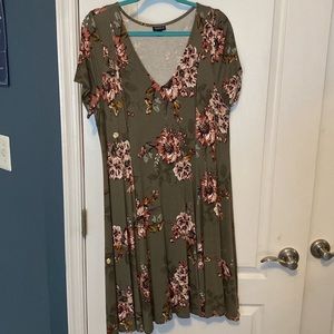 Green floral Torrid dress